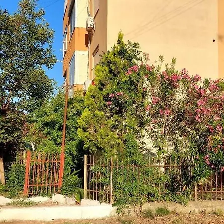 Al Mare - Mali I Robit- Golem Daire Golem (Tirana)