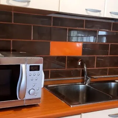 Al Mare - Mali I Robit- Golem Appartement *